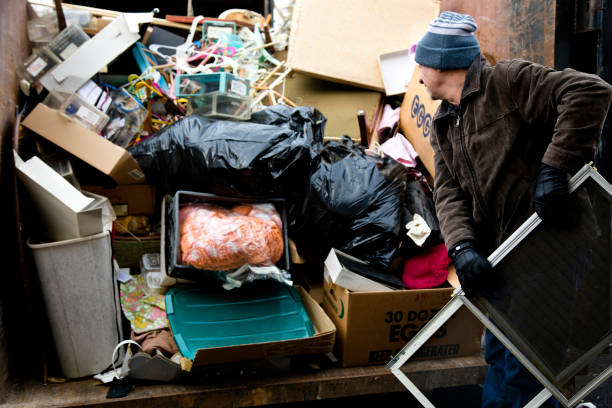 Best Basement Cleanout  in Bicknell, IN